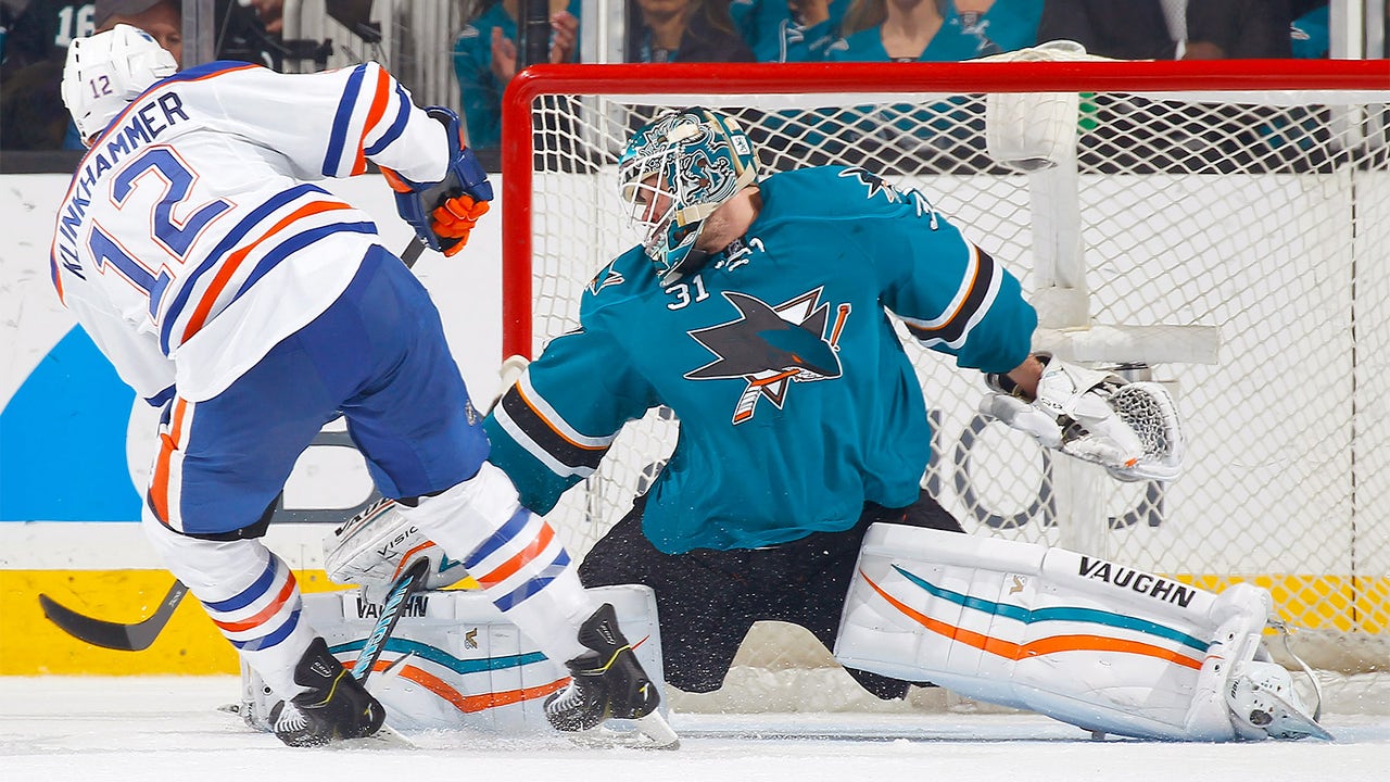 Klinkhammer goal lifts Oilers over Sharks in 13th round of shootout